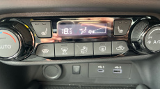 Nissan Juke 1.0 DiG-T N-Sport 5dr DCT Petrol Hatchback